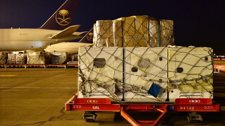 مغادرة طائرتين إغاثيتين سعوديتين تحملان 168 طنًا من المساعدات للشعب الأوكراني