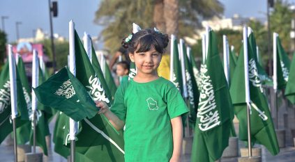 أفراح الأطفال حاضرة في الاحتفاء بيوم العلم في جدة