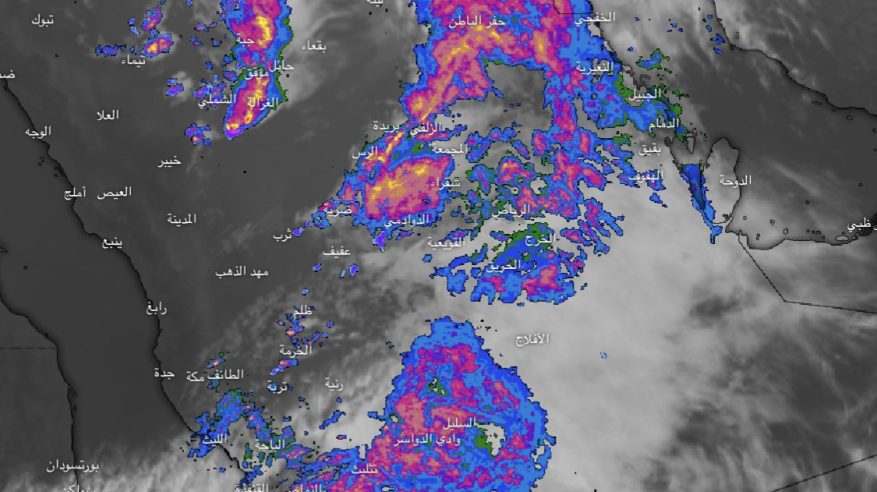 لقطات لـ أمطار رعدية على الرياض والقصيم وحائل والشرقية
