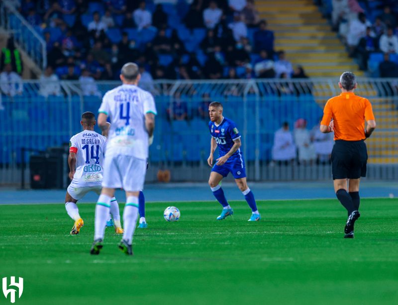 الهلال والفتح - جوستافو كويلار