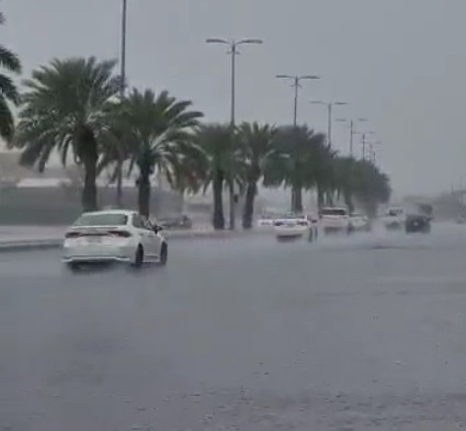 مشاهد لهطول أمطار غزيرة على صبيا