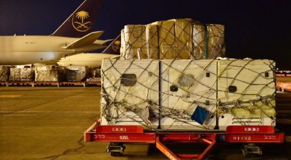 وصول الطائرتين الإغاثيتين السعوديتين على متنها 168 طنًّا من المساعدات لأوكرانيا