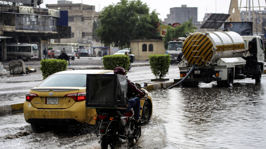 تعطيل الدوام في العراق بسبب الأمطار الغزيرة