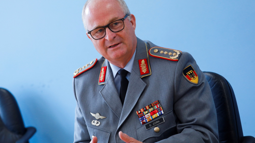 ألمانيا تقيل قائد القوات المسلحة