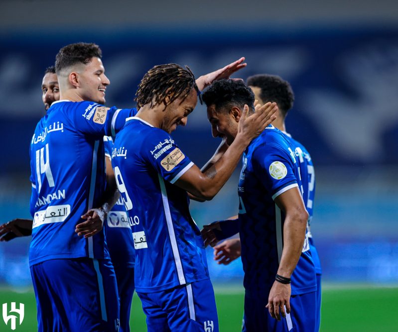 الهلال