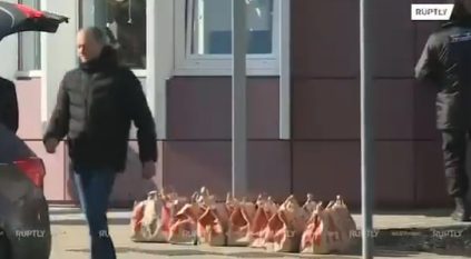 وجبات كنتاكي في مقر إقامة الرئيس الصيني بموسكو