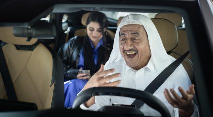 طاش العودة يفتح ملف ابتزاز النساء لقائدي مركبات التوصيل