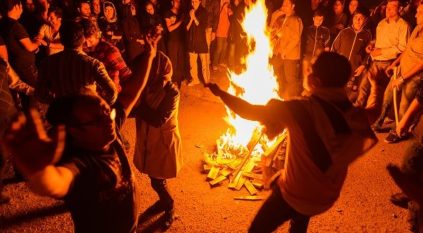 مهرجان النار في إيران يودي بحياة 11 شخصًا وآلاف الجرحى