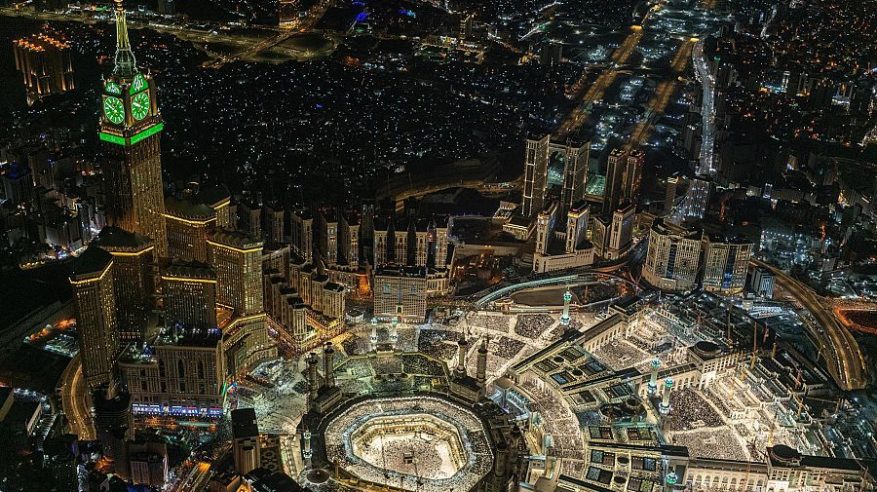 إنقاذ حياة معتمر مصري توقف قلبه مرتين لمدة 27 دقيقة