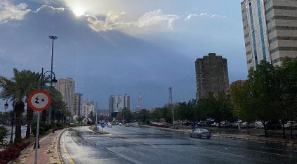 أمطار رعدية متوسطة إلى غزيرة وبرد وسيول في 5 مناطق