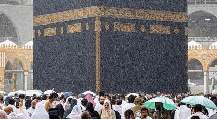 لقطات لهطول أمطار الخير على المسجد الحرام