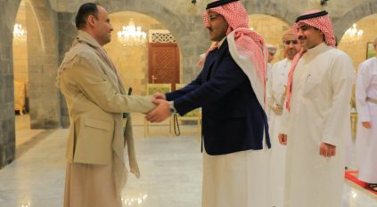 السفير آل جابر: أزور صنعاء لتحقيق تطلعات الشعب اليمني بعودة الاستقرار