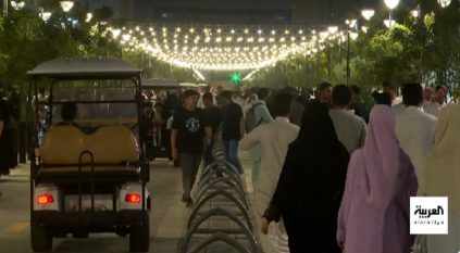 أجواء رمضانية ممتعة لزوار جادة قباء بالمدينة المنورة