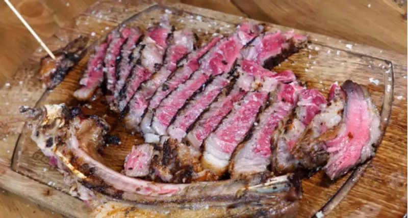 حرارة طهي اللحوم ضرورة لتفادي الأمراض
