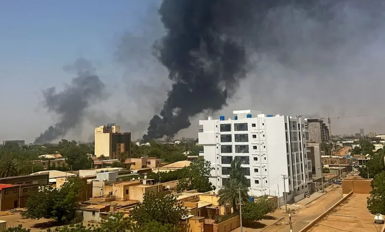 اشتباكات بين الجيش وقوات الدعم السريع في الخرطوم