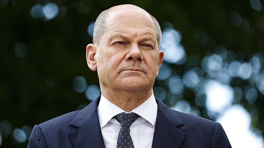 المستشار الألماني يبدي موافقة مشروطة على المشاركة في تأمين مضيق هرمز