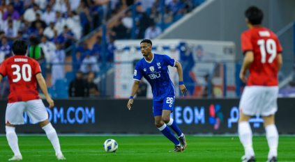 الهلال يتفوق على أوراوا بهدف في الشوط الأول