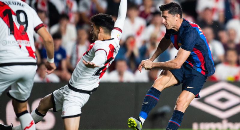 برشلونة ورايو فاليكانو - ليفاندوفسكي