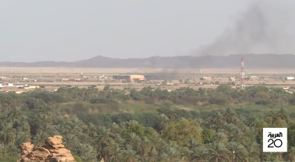 لحظة تصاعد أعمدة الدخان من قاعدة مروي العسكرية في السودان