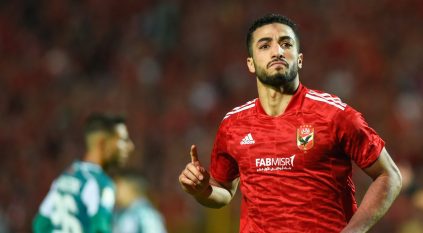 الأهلي المصري يرفض رحيل محمد عبدالمنعم إلى الاتحاد