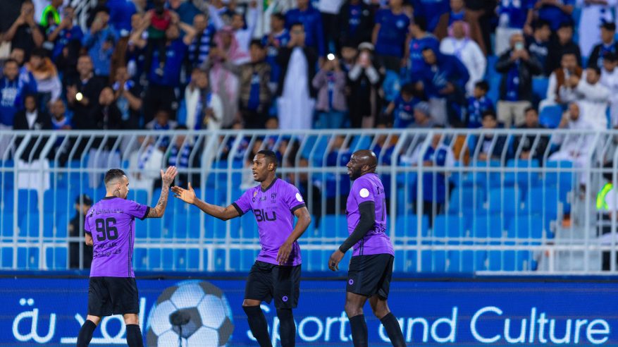 نادي الهلال يخطف صدارة تاريخية من الاتحاد