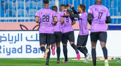 الهلال يتفوق على الشباب في مباريات الدور الثاني