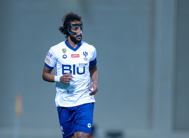 ياسر الشهراني يشارك مع الهلال لأول مرة منذ نوفمبر الماضي