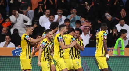 الاتحاد بطلًا لـ دوري روشن