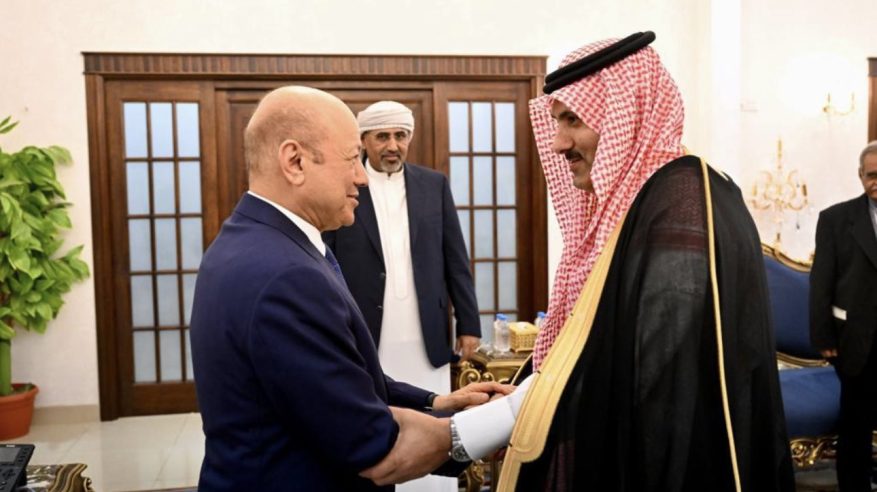 زيارة السفير آل جابر لعدن تتوج الجهود السعودية للوصول لحل سياسي باليمن