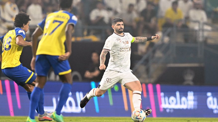 بانيجا يغيب عن مباراة الشباب والتعاون