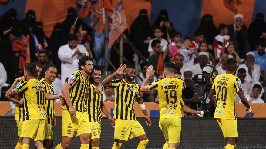 الاتحاد يسعى لتحقيق رقم الهلال التاريخي في الدوري السعودي