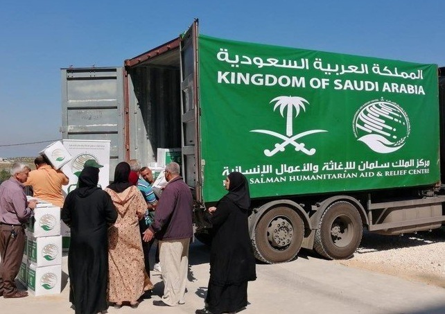 السعودية رائدة في العمل الإنساني منذ عهد الملك المؤسس