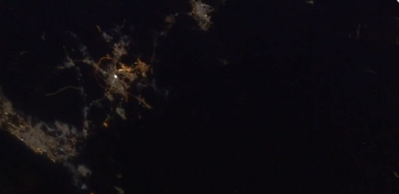 ريانة تلتقط صورًا من الفضاء: السعودية كلها منورة