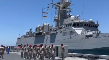 القوات البحرية تنفذ 19 عملية إجلاء بحري من السودان إلى السعودية