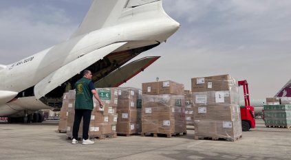 مغادرة الطائرة الإغاثية السادسة ضمن الجسر الجوي السعودي إلى بورتسودان