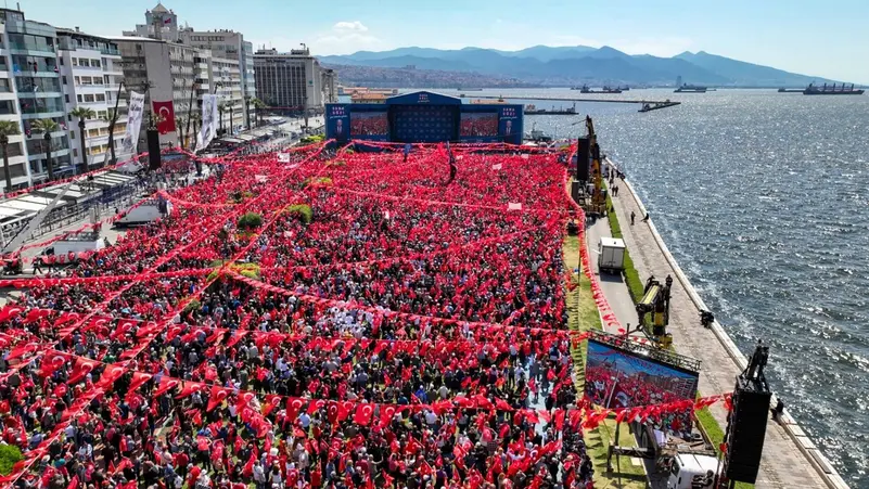صنداي تايمز: الانتخابات التركية على حد السكين