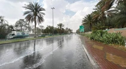 أمطار غزيرة وسيول في عقبة ضلع