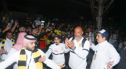 استقبال جماهيري حافل لـ الاتحاد في جدة