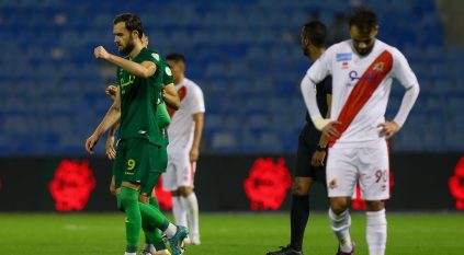 الوحدة يبحث عن الفوز الأول ضد الخليج بالشرائع