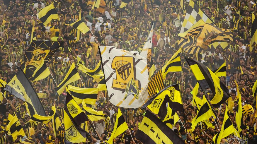 جماهير الاتحاد بعد صفقات الفريق: أنقذونا