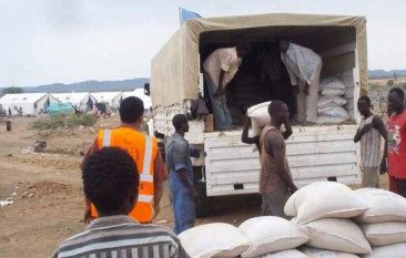 سرقة 4 آلاف طن من المساعدات الإنسانية في السودان