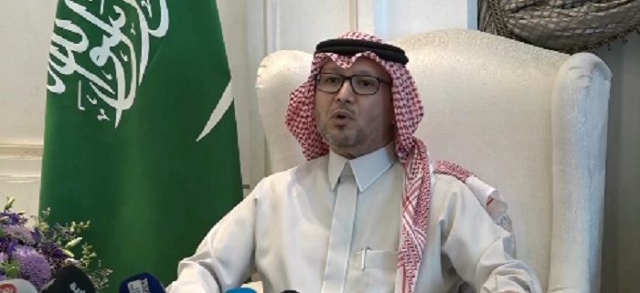 السفير بخاري: صحة المواطن السعودي في لبنان مطمئنة