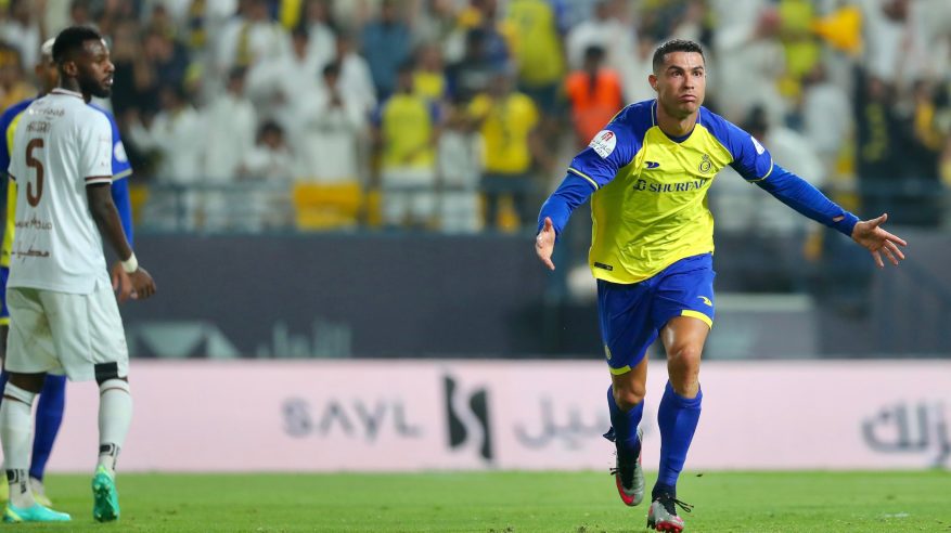 رونالدو يتوسط لإحضار نجم يوفنتوس إلى النصر