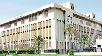 سجن 7 قضاة في أكبر قضية فساد بالكويت