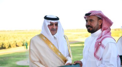 فهد بن سلطان يكرم 30 مزارعًا فازوا بجائزته الزراعية