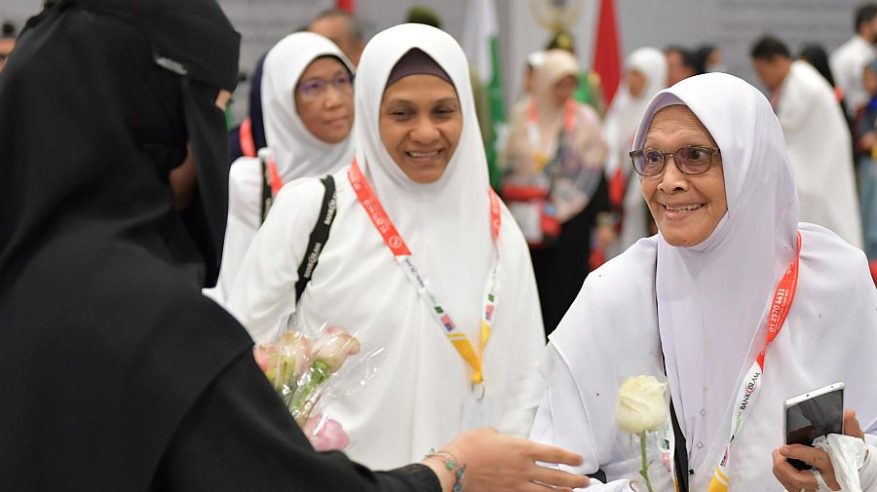 الجوازات: وصول مليون و600 ألف حاج حتى يوم الأحد