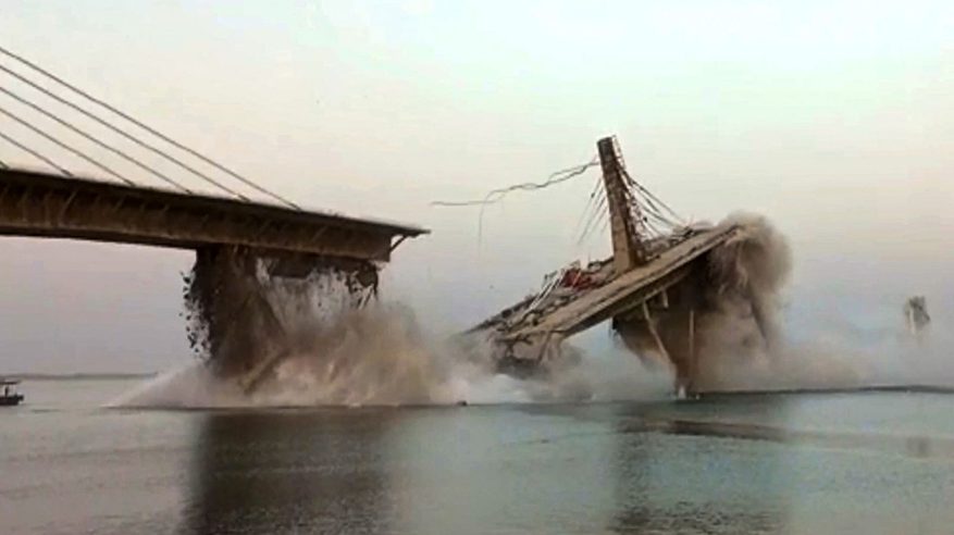 لحظة انهيار جسر بالهند للمرة الثانية خلال أقل من عامين