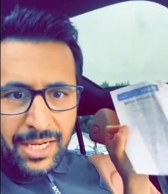 مواطن يوثق معاناته في الحصول على رخصة قيادة بأمريكا مقارنة بالسعودية