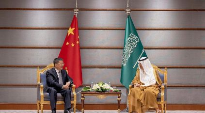 عبدالعزيز بن سلمان يبحث تعزيز التعاون مع رئيس هيئة الطاقة الصينية