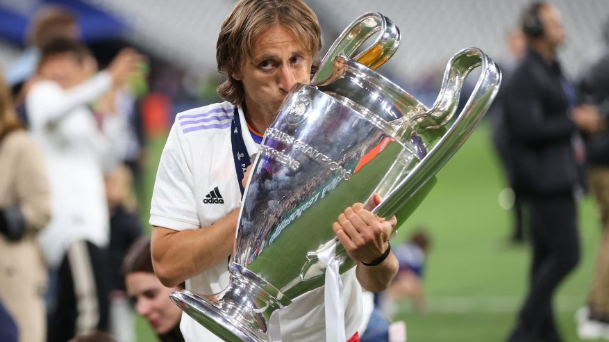مودريتش يرفض القدوم لـ دوري روشن ويقرر البقاء في ريال مدريد